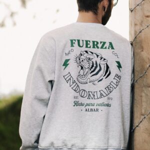 Buzo unisex gris fuerza indomable